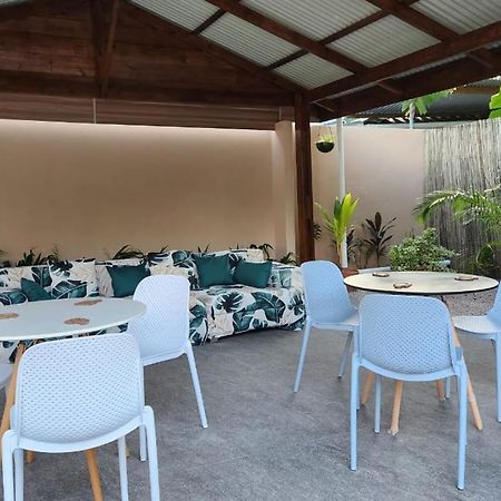 Green Self-Catering Apartment Vịnh Beau Vallon Ngoại thất bức ảnh