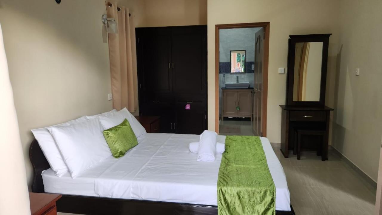 Green Self-Catering Apartment Vịnh Beau Vallon Ngoại thất bức ảnh